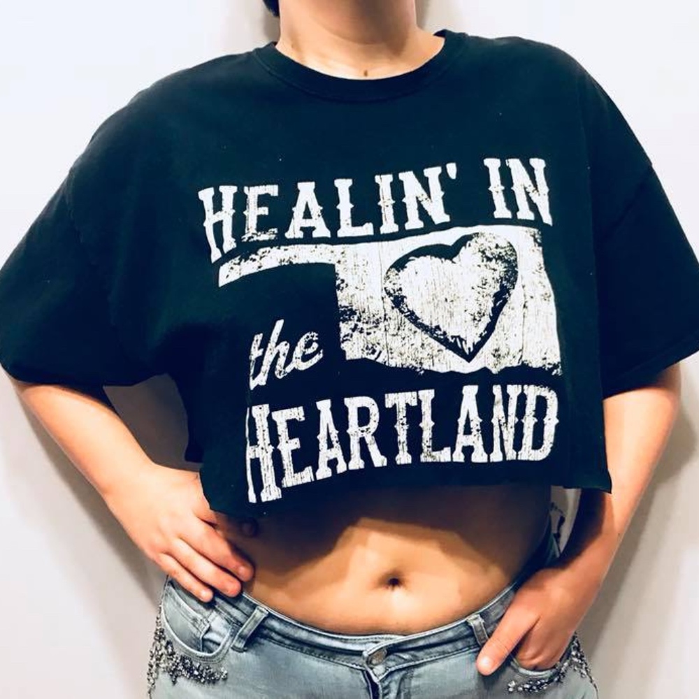 Black and White Oklahoma Cropped Tee